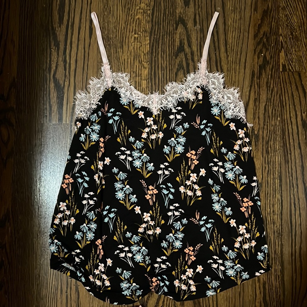 Women’s Floral Print Two Piece Pajama Set